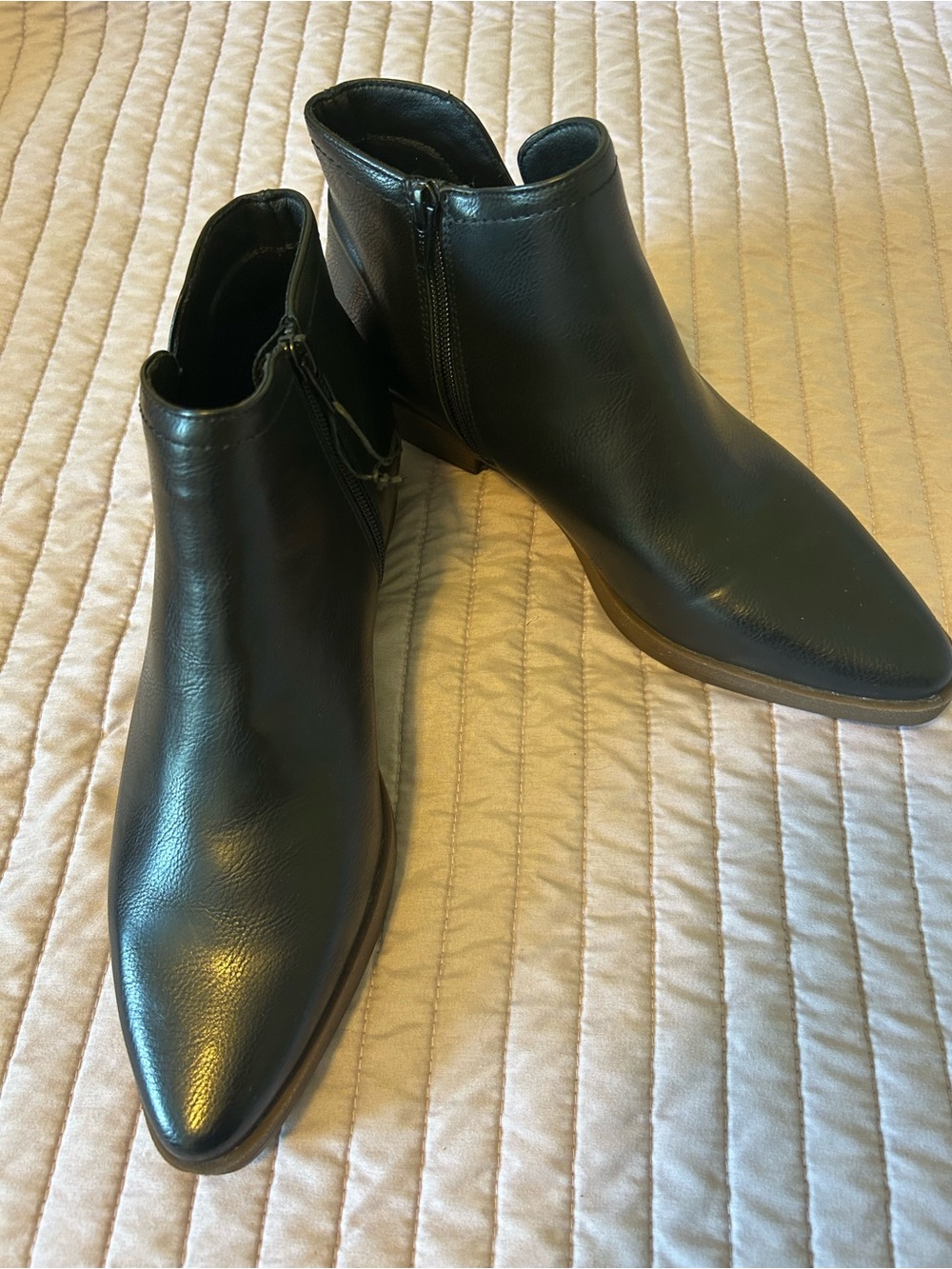 Women's Black Leather Ankle Boots - Classic Zip Dress Boot